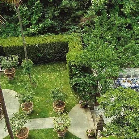 Michaela Bed & Breakfast 4*