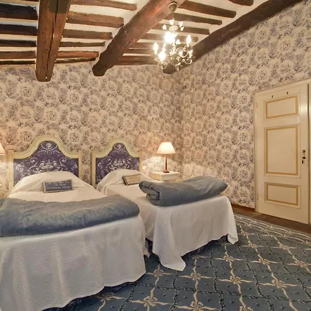 Michaela Bed & Breakfast 4*
